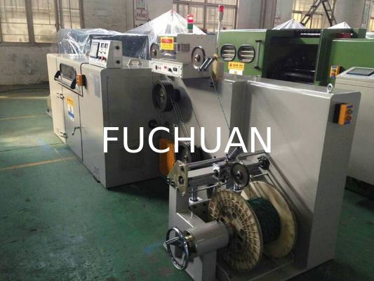 معدات آلة اللف السلكية المزدوجة لكابل الشبكة المحلية FUCHUAN Automatic