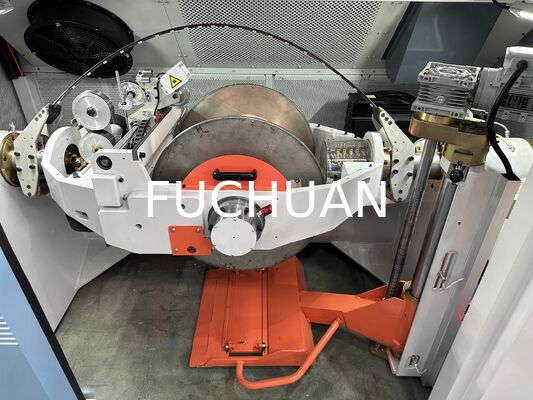 آلة التجميع المزدوجة الالتواء التي توفر بناءً قويًا وتشغيلًا عالي السرعة وقدرات جدل الأسلاك الدقيقة