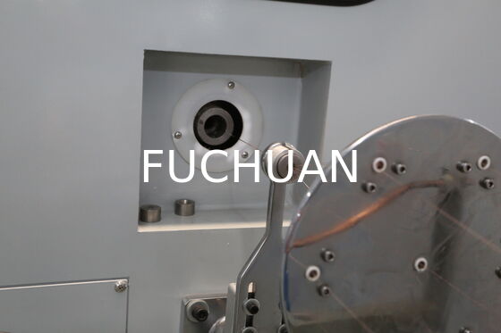 آلة التجمع المزدوجة مع تصميم قوس ألياف الكربون لتوفير الطاقة والتشغيل خفيف الوزن وتحسين المتانة