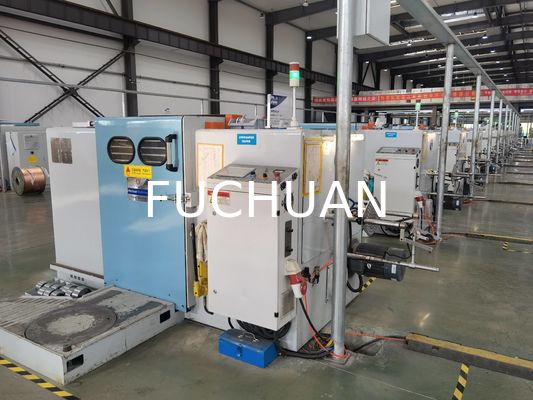 4500KG كابل آلة التواء 3300 * 1550 * 1800mm مع 0-25N التوتر الأسلاك